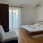 Vesela 2 Apartamento *