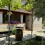 Apartamento Vesela 2 *