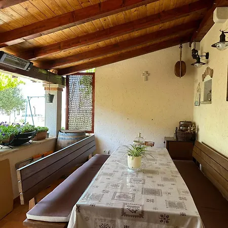 Vesela 2 Apartment