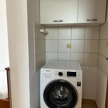 Vesela 2 Apartment